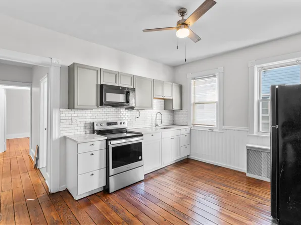 394 Gregory St APT 1, Bridgeport, CT 06604