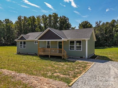212 Tuttle Rd, Hendersonville, NC, 28792