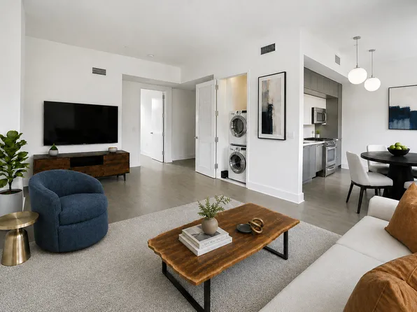 416 West 52nd Street image 1 of 14