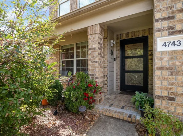 4743 Pin Oak Creek Ln, Kingwood, TX 77345