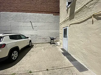 Rented by Triplemint