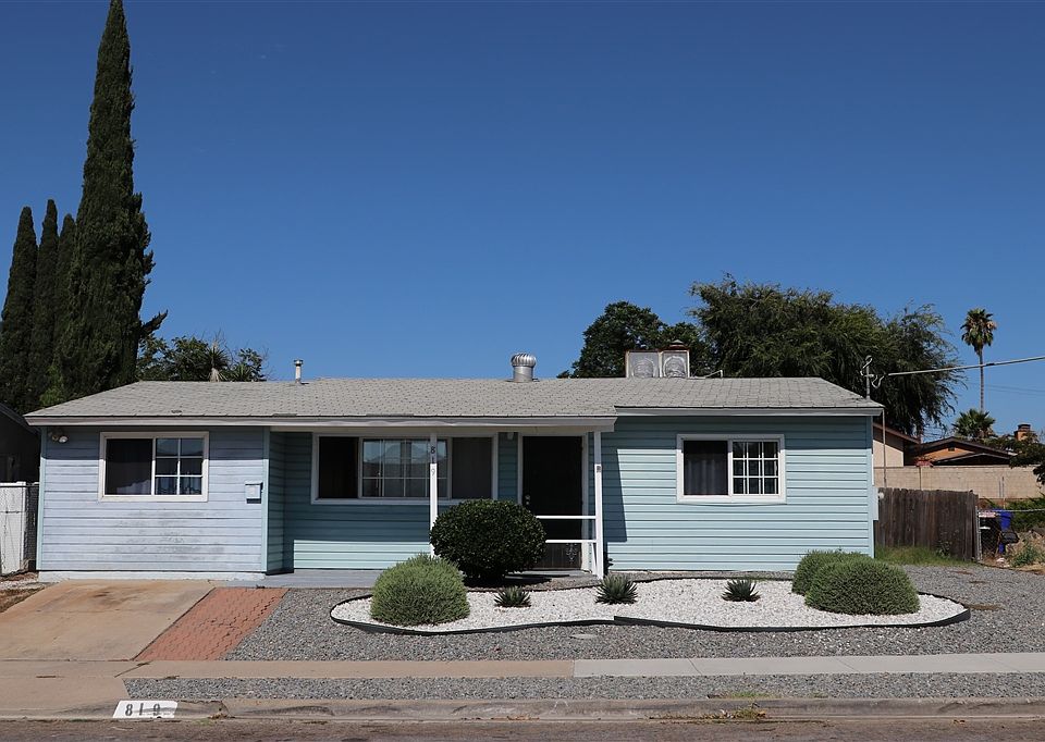 1st image of 819 Bonsall St