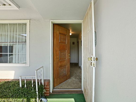 4th image of 500 S Crescent Ave