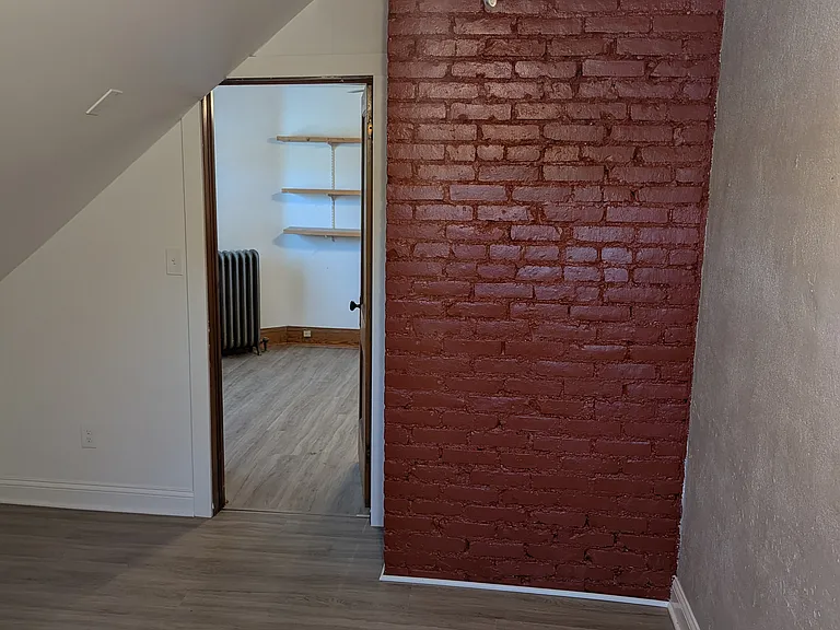 1697 Lee Rd #2 — Photo 8