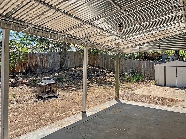 3814 S Moore St — Photo 15