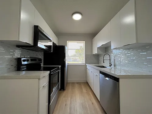 6301 SW 20th St #6301 Photo 1