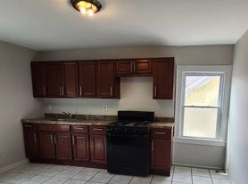 58 Clinton Pl