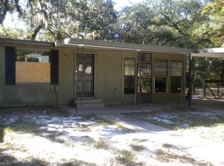 13200 NE 19th Ln, Silver Springs, FL 34488