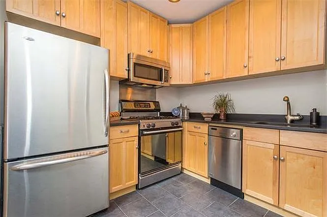 70 Revere St #3 — Photo 3