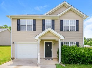 5624 Fairway Forest Dr, Winston Salem, NC 27105