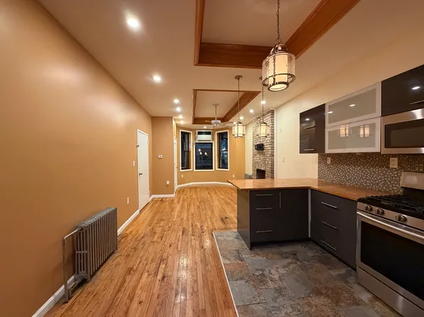 1183 Putnam Avenue image 7 of 18