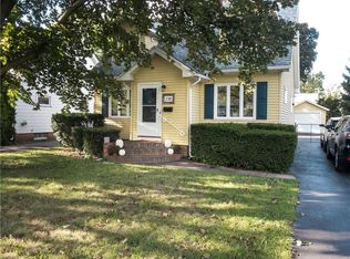 238 Thorndyke Rd, Rochester, NY 14617