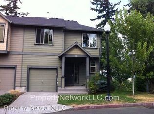 568 SW Edgefield Meadows Ave, Troutdale, OR 97060