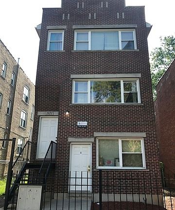 2nd image of 1527 S Hamlin Ave