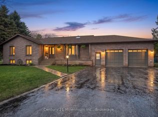 4 Blackburn Ave, Clearview, ON L0M1P0