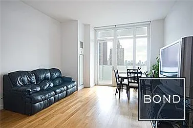 Rented by Bond New York