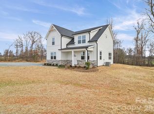 1020 Forest Dr, Marshville, NC 28103