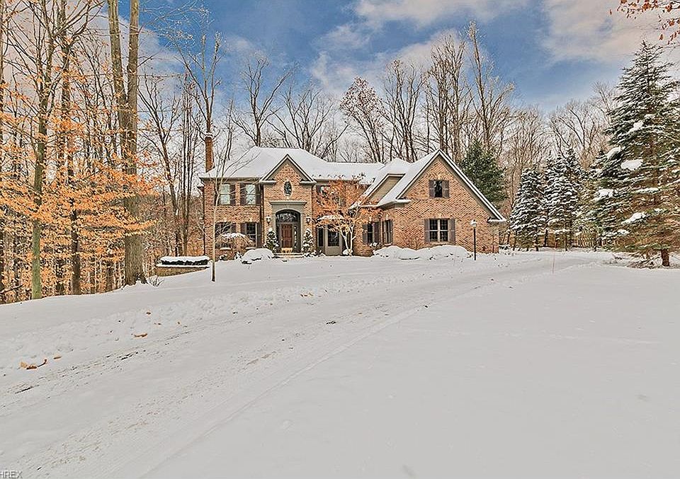 1st image of 17128 Bridgeway Dr