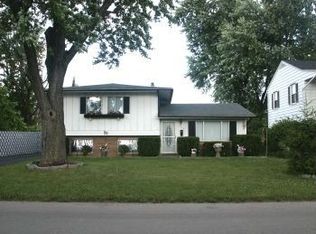 1738 S Hamilton Rd, Columbus, OH 43227