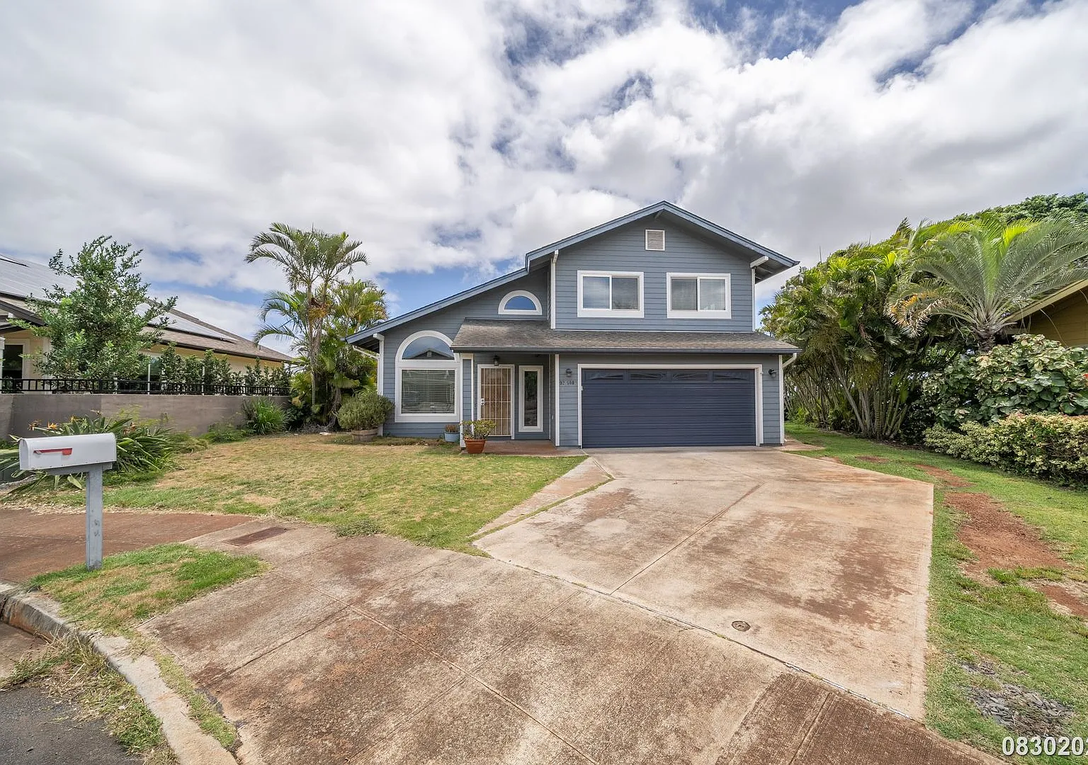 Upgraded 3br/2.5ba In Makakilo! New Flooring, Fresh Interior Paint & New Stainless Steel Kitchen ... — Photo 1