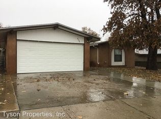 8136 Irwin St NE, Albuquerque, NM 87109