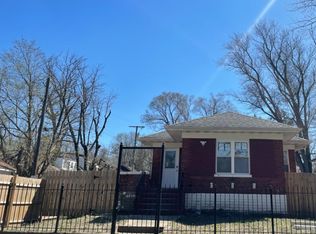 523 W 43rd Ave, Gary, IN 46408