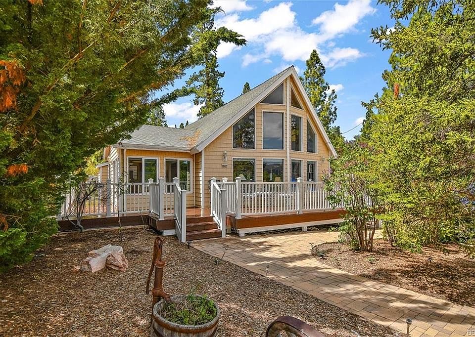 1st image of 39411 Silver Pine Ct