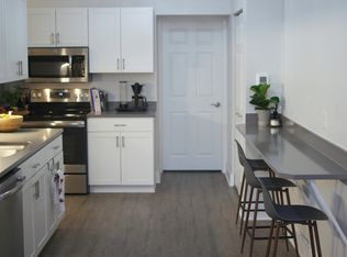 4057 Penn Ave APT 1, Pittsburgh, PA