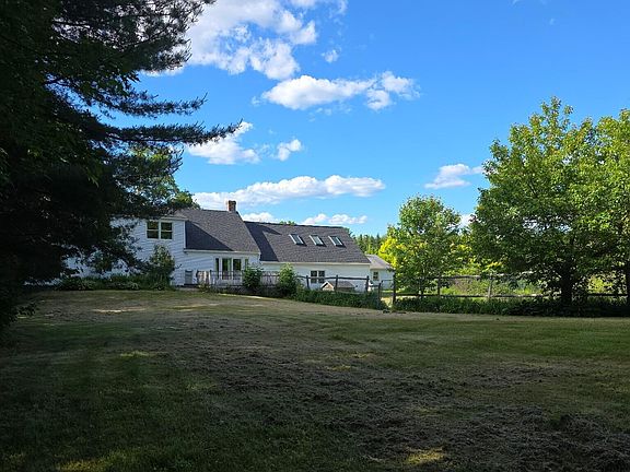 3rd image of 440 N Searsport Road