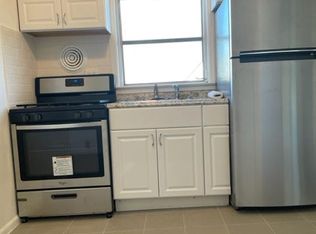 141 Overlook St APT 3, Mount Vernon, NY 10552