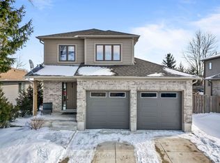 4 Finch St, North Middlesex, ON N0M1A0