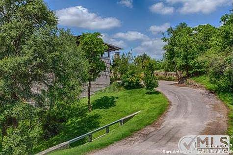 2nd image of 311 Torcido Dr
