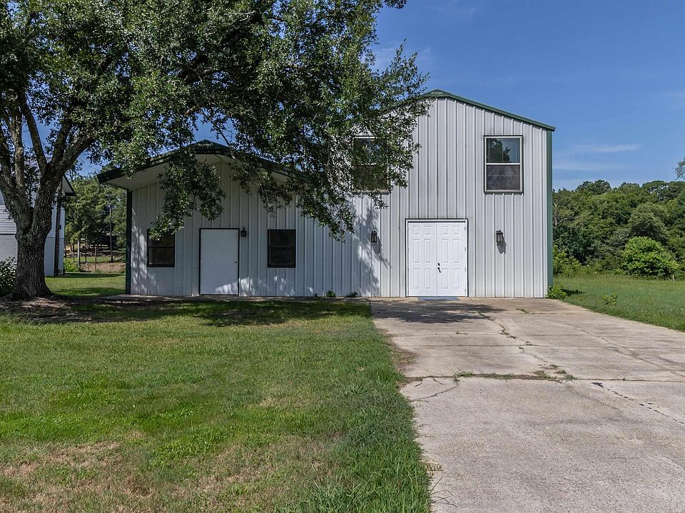 1st image of 2116 Bayou Darbonne Dr