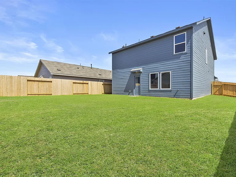 12403 Mountain Daisy Rd — Photo 38