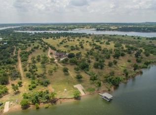 901 Glendale Rd, Spicewood, TX 78669