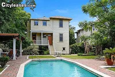 2121 Jefferson Ave Photo 1