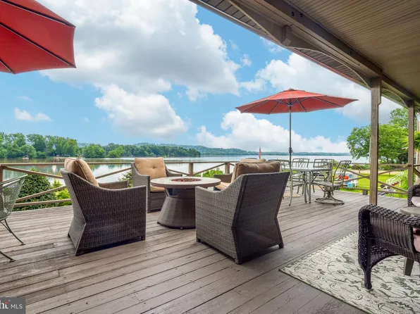 241 Murphys Hollow Ln, Wrightsville, PA 17368