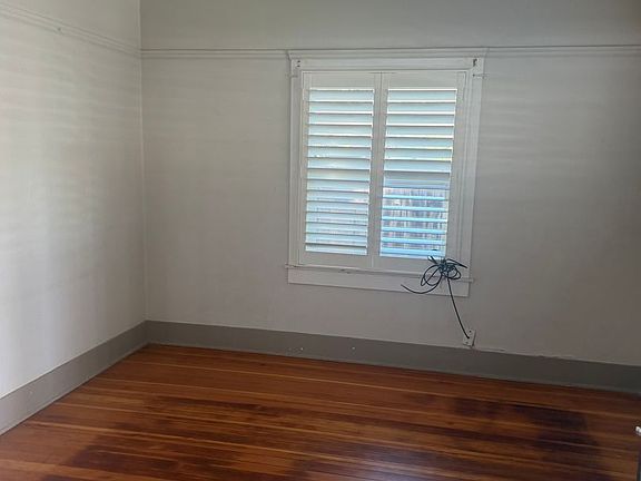2nd image of 1274 E Canal Dr