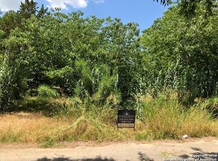 566 King Edward, Canyon Lake, TX 78133