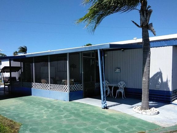4th image of 4000 24th St N Lot 328