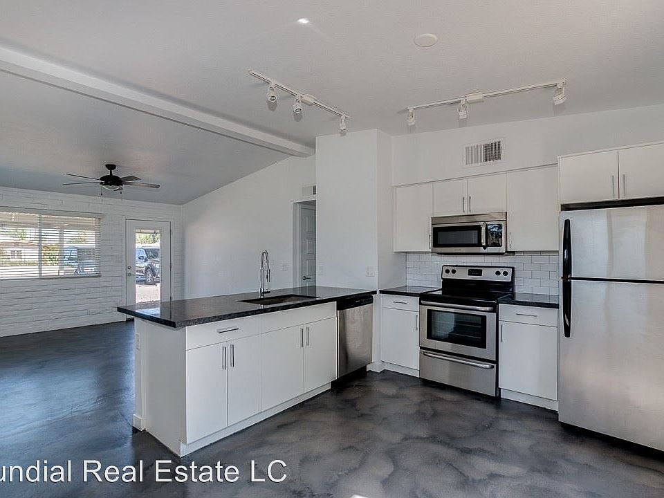 1st image of 2031 E Glenrosa Ave APT 03