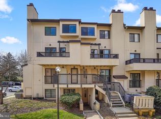 9820 Hellingly Pl #96, Gaithersburg, MD