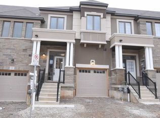 515 Garner Rd W #4, Hamilton, ON L9G3K9