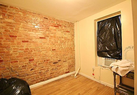3rd image of 124 E 107th St #2B