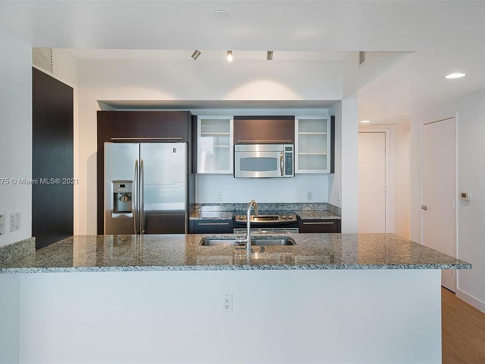2nd image of 951 Brickell Ave APT 1111