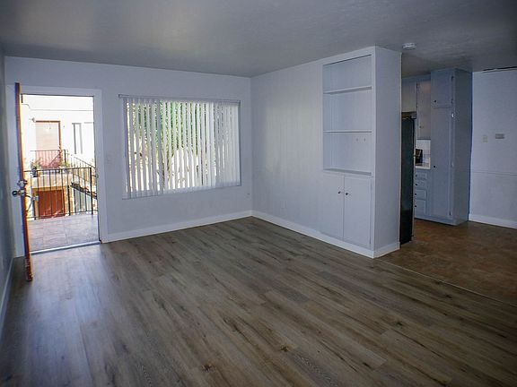 3rd image of 3666 43rd St APT 8