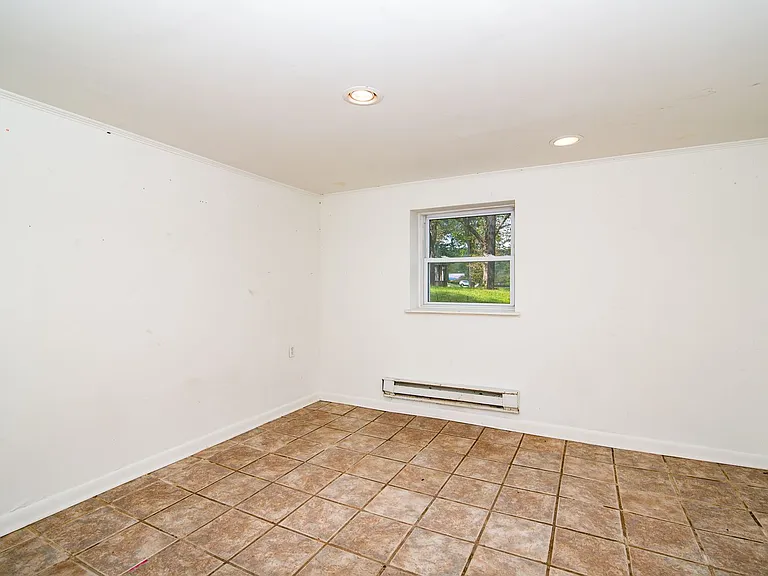 61 S Country Club Dr #A — Photo 15