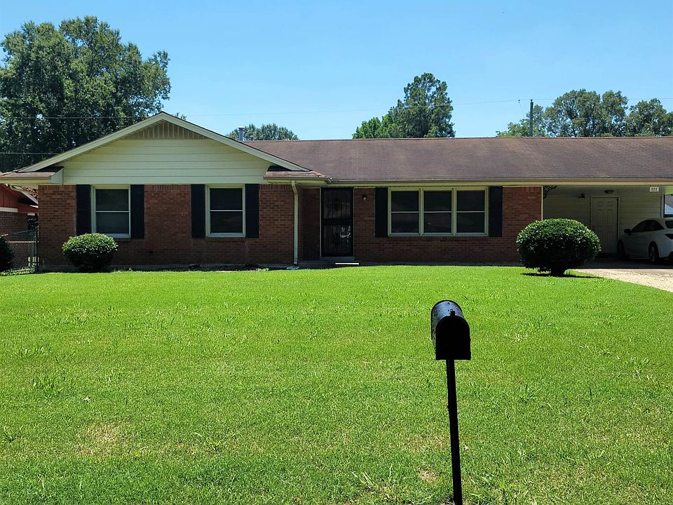 1st image of 411 Dreger Ave