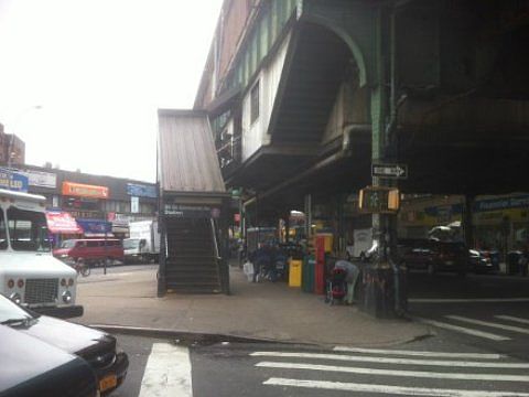 2nd image of 4021 Case St