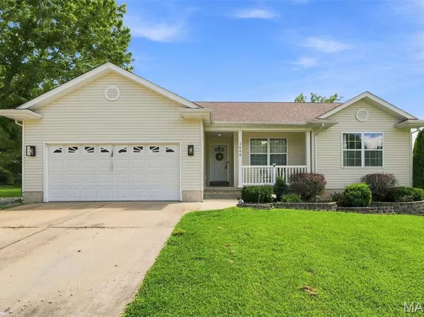 1408 Redwood Dr, Saint Clair, MO 63077